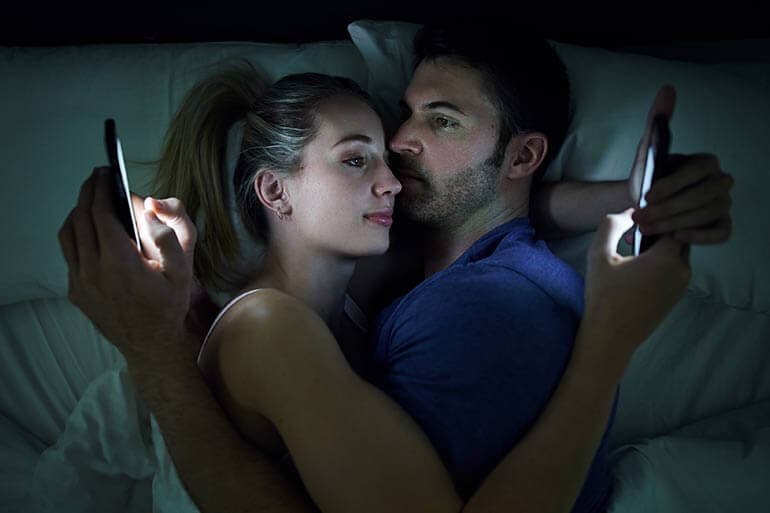 4 Ways Technology Changed Our Sex Lives & Relationships for Better & Worse