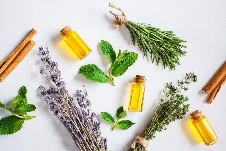 5 Essential Oils for Persistent Headaches