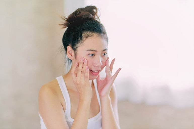 6 Face Exercises to Relieve Tension