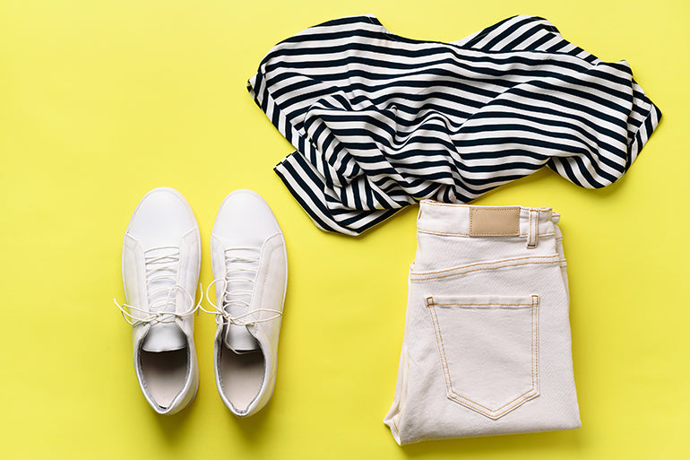 A Capsule Wardrobe: The Basics of Never Going Out of Style