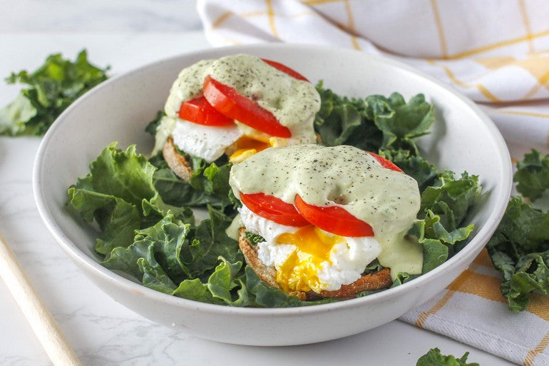 How to Make an Eggs Benny Twist With Avocado & Tomato