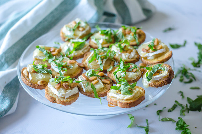 Feed Your Body Friday: Sweet Honey, Brie & Basil Appetizers