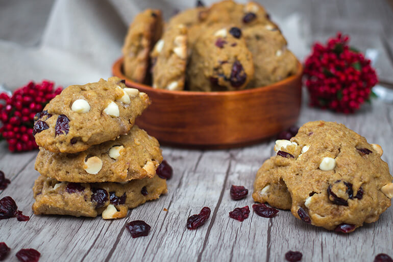 Feed Your Body Friday: White Chocolate Cranberry Cookies